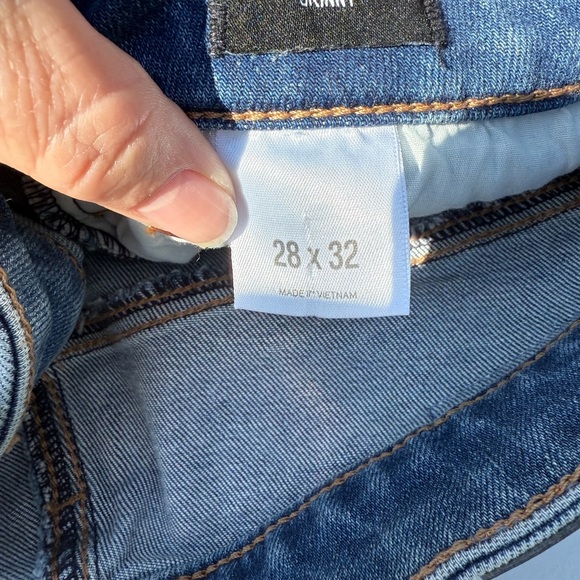 Express NWT‎ Women's Medium Wash Skinny Blue Jeans 28/32 - Picture 6 of 9